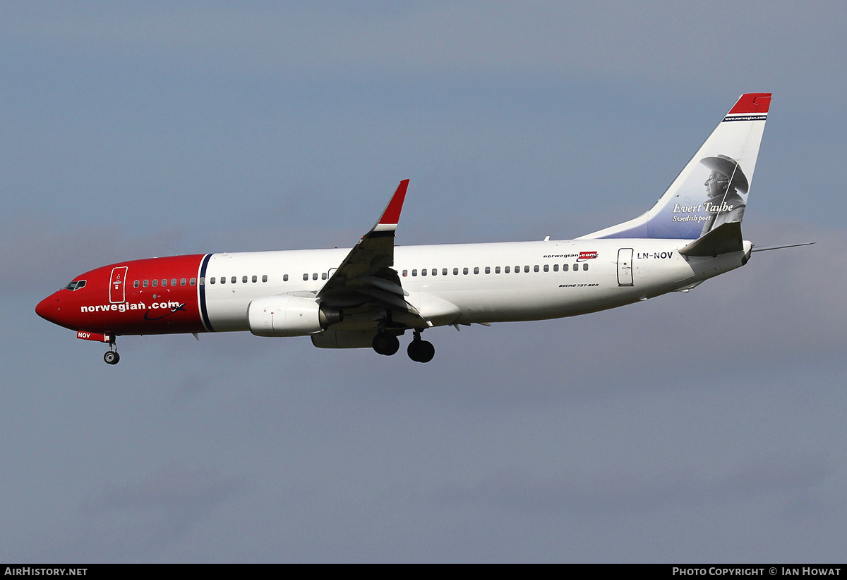 Aircraft Photo of LN-NOV | Boeing 737-8FZ | Norwegian | AirHistory.net #321512
