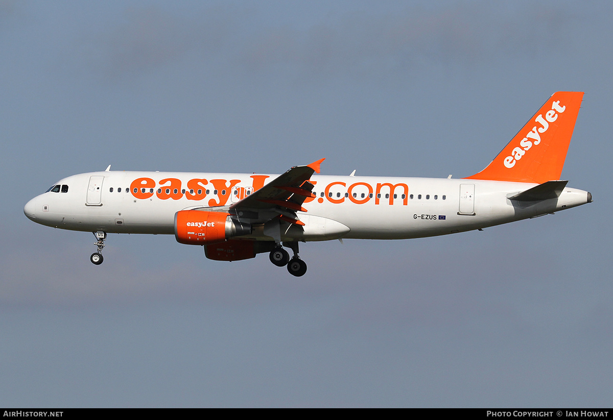 Aircraft Photo of G-EZUS | Airbus A320-214 | EasyJet | AirHistory.net #321517