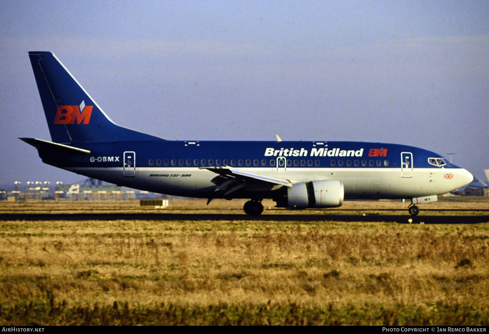 Aircraft Photo of G-OBMX | Boeing 737-59D | British Midland Airways - BMA | AirHistory.net #321576