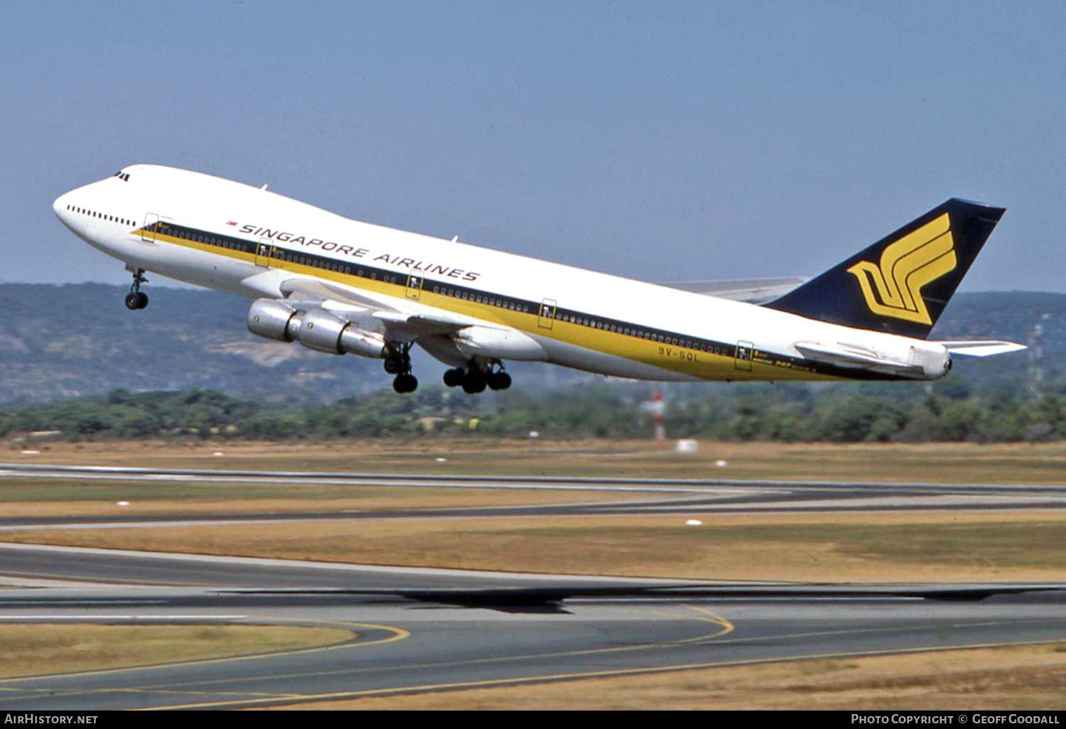 Aircraft Photo of 9V-SQL | Boeing 747-211B | Singapore Airlines | AirHistory.net #321663