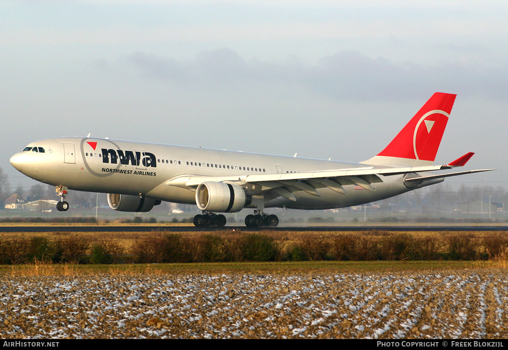 Aircraft Photo of N861NW | Airbus A330-223 | Northwest Airlines | AirHistory.net #321669