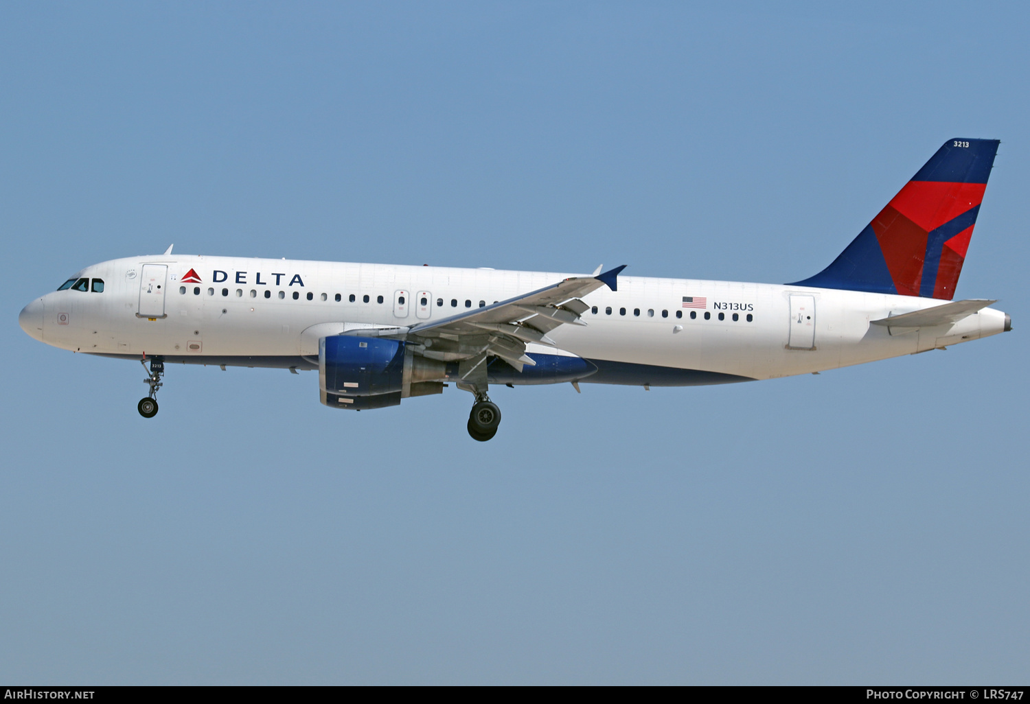 Aircraft Photo of N313US | Airbus A320-211 | Delta Air Lines | AirHistory.net #321718