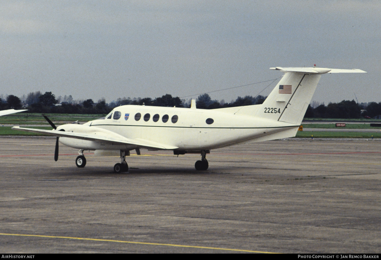 Aircraft Photo of 73-22254 | Beech C-12C Huron | USA - Air Force | AirHistory.net #321802