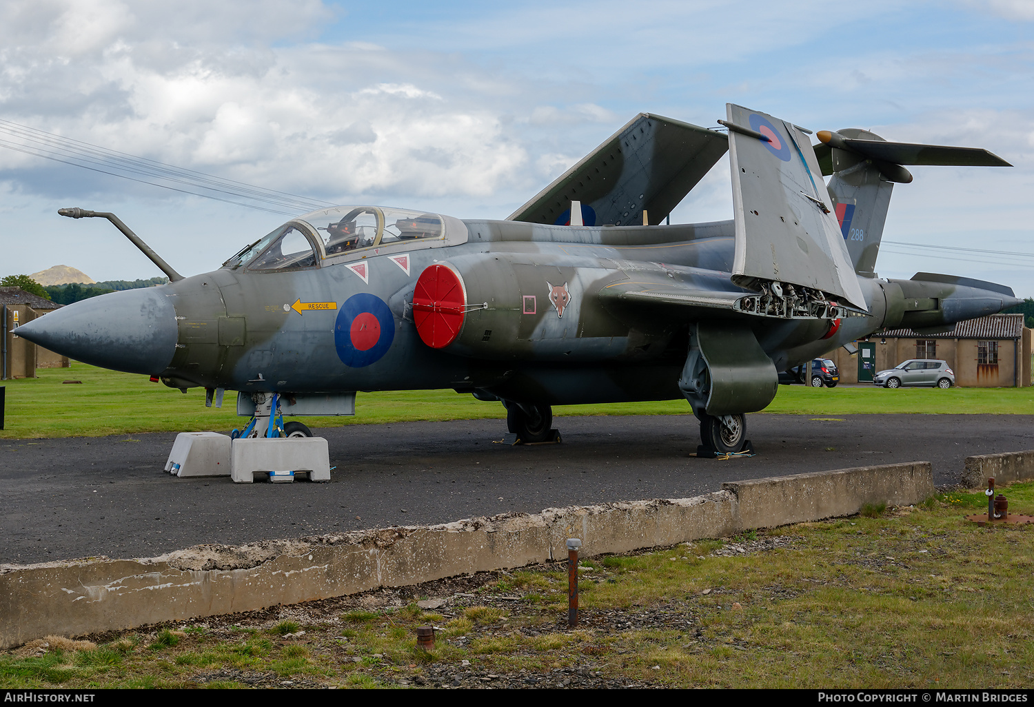 Aircraft Photo of XT288 | Hawker Siddeley Buccaneer S2B | UK - Air Force | AirHistory.net #321832