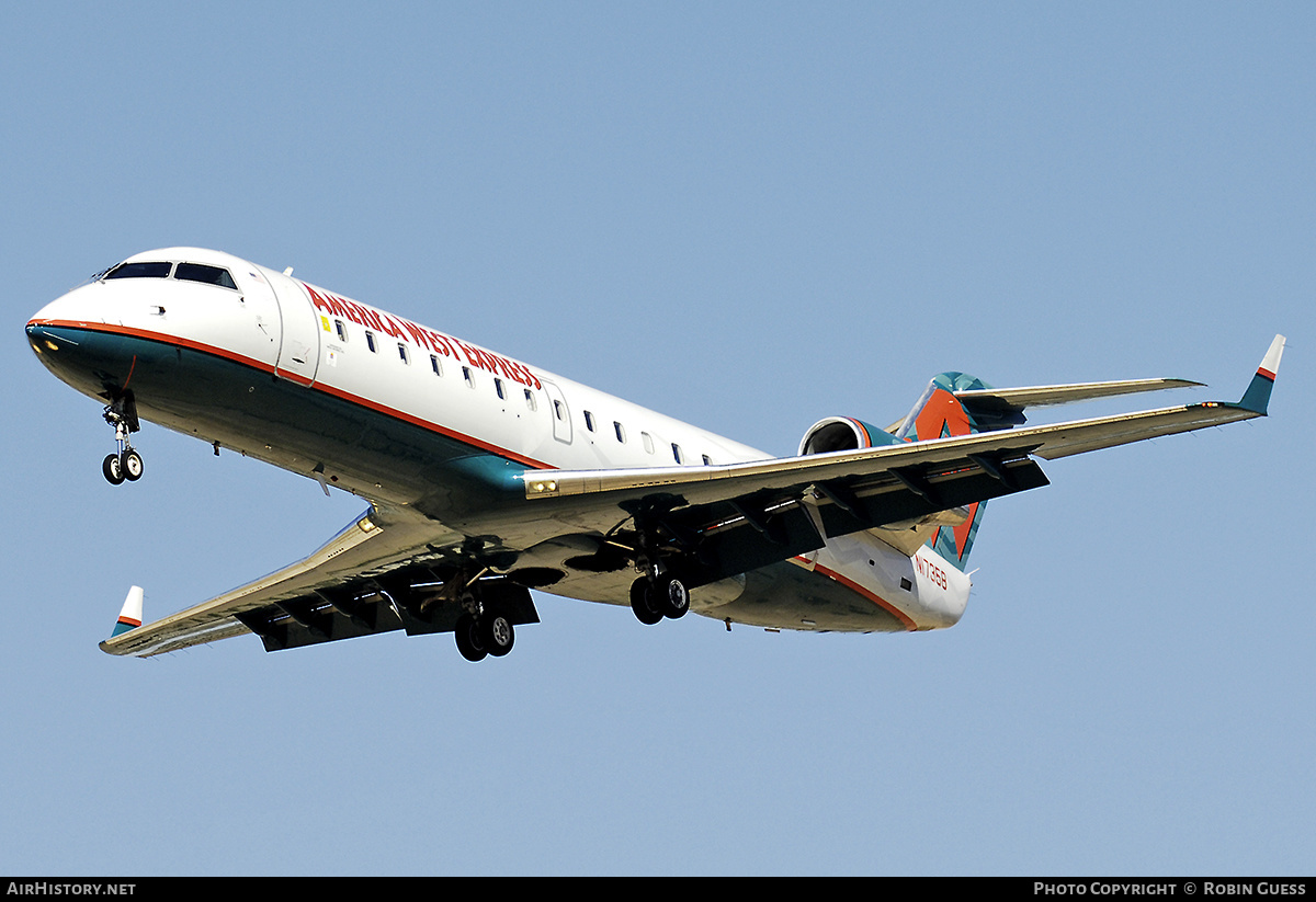 Aircraft Photo of N17358 | Bombardier CRJ-200LR (CL-600-2B19) | America West Express | AirHistory.net #321959