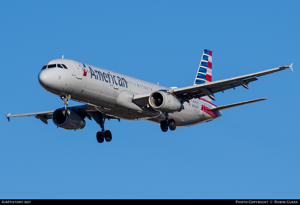 Aircraft Photo of N552UW | Airbus A321-231 | American Airlines | AirHistory.net #322075