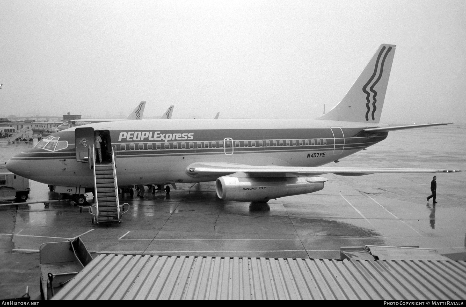 Aircraft Photo of N407PE | Boeing 737-130 | PeoplExpress | AirHistory.net #322136