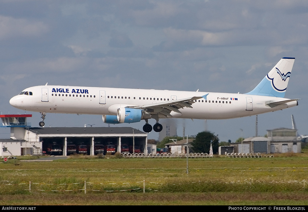 Aircraft Photo of F-HBAF | Airbus A321-211 | Aigle Azur | AirHistory.net #322155
