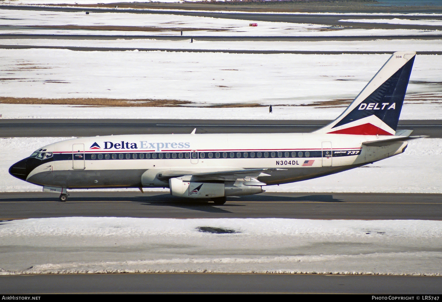 Aircraft Photo of N304DL | Boeing 737-232/Adv | Delta Express | AirHistory.net #322195