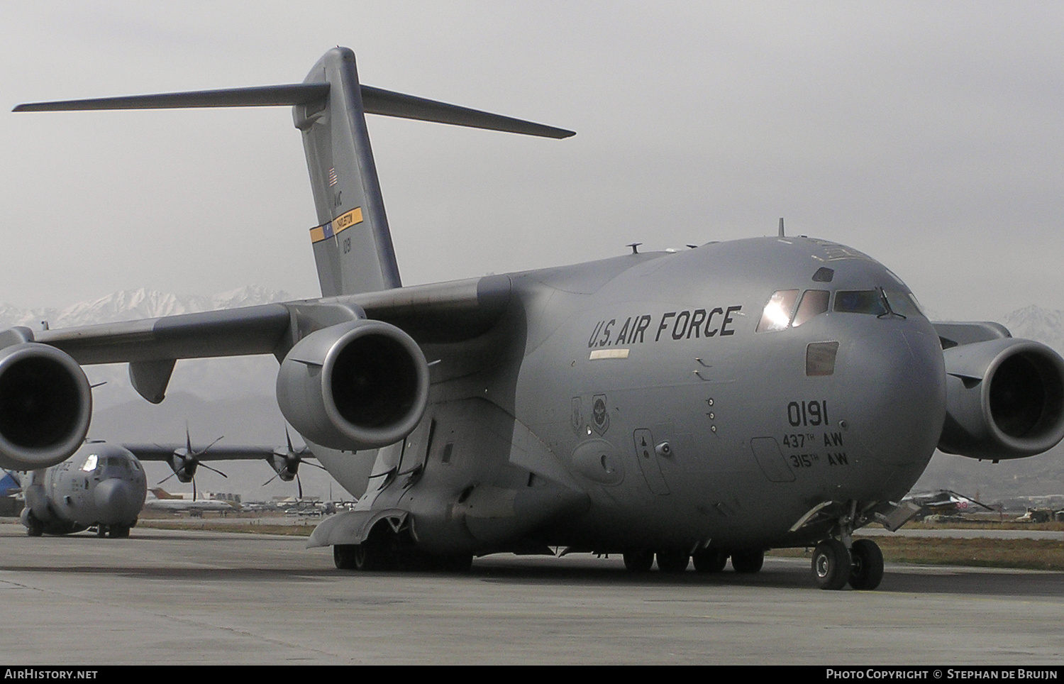 Aircraft Photo of 01-0191 / 10191 | Boeing C-17A Globemaster III | USA - Air Force | AirHistory.net #322254