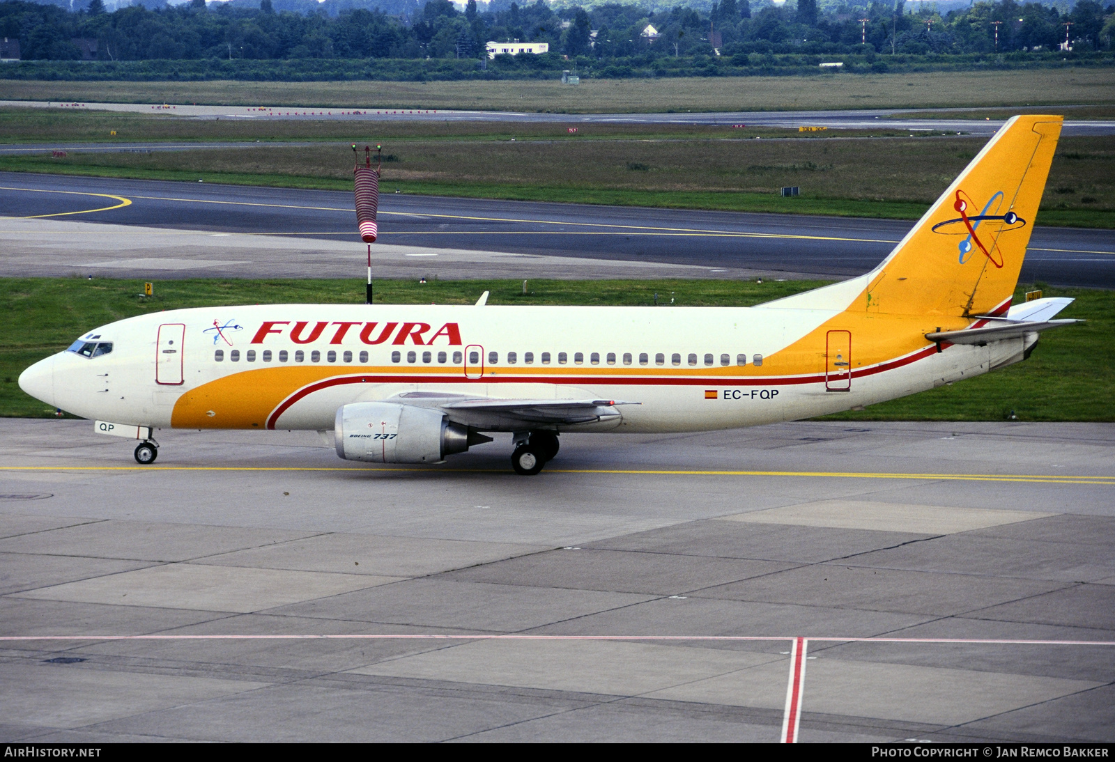 Aircraft Photo of EC-FQP | Boeing 737-348 | Futura International Airways | AirHistory.net #322326