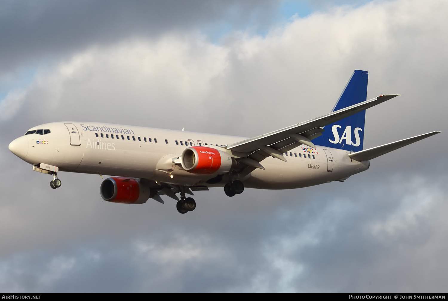 Aircraft Photo of LN-RPR | Boeing 737-883 | Scandinavian Airlines - SAS | AirHistory.net #322533