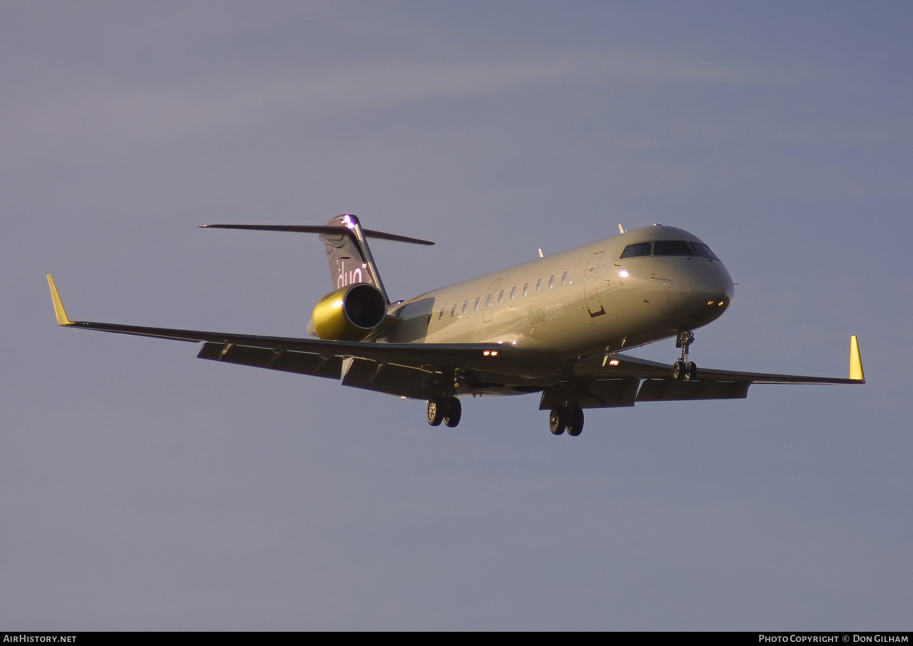 Aircraft Photo of G-DUOG | Bombardier CRJ-200LR (CL-600-2B19) | Duo Airways | AirHistory.net #322574