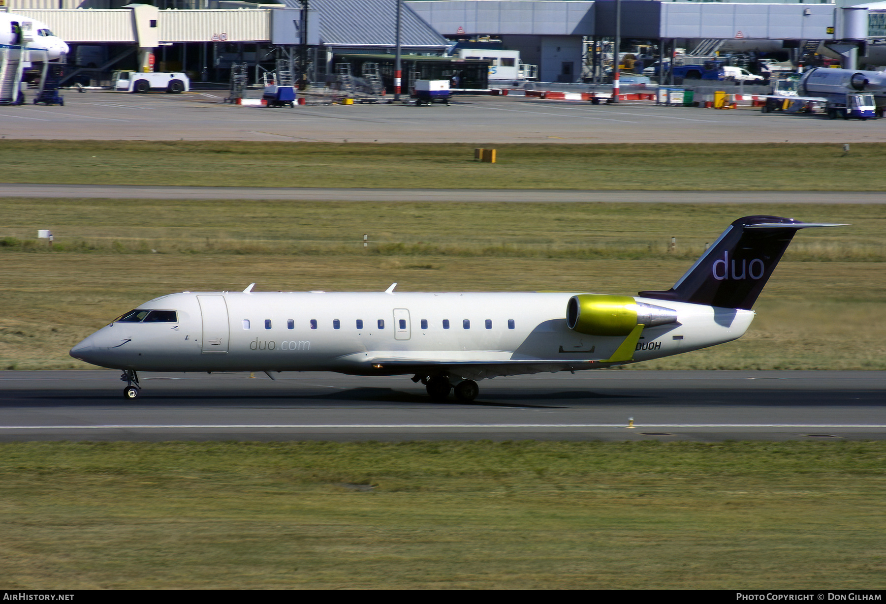 Aircraft Photo of G-DUOH | Bombardier CRJ-200LR (CL-600-2B19) | Duo Airways | AirHistory.net #322586