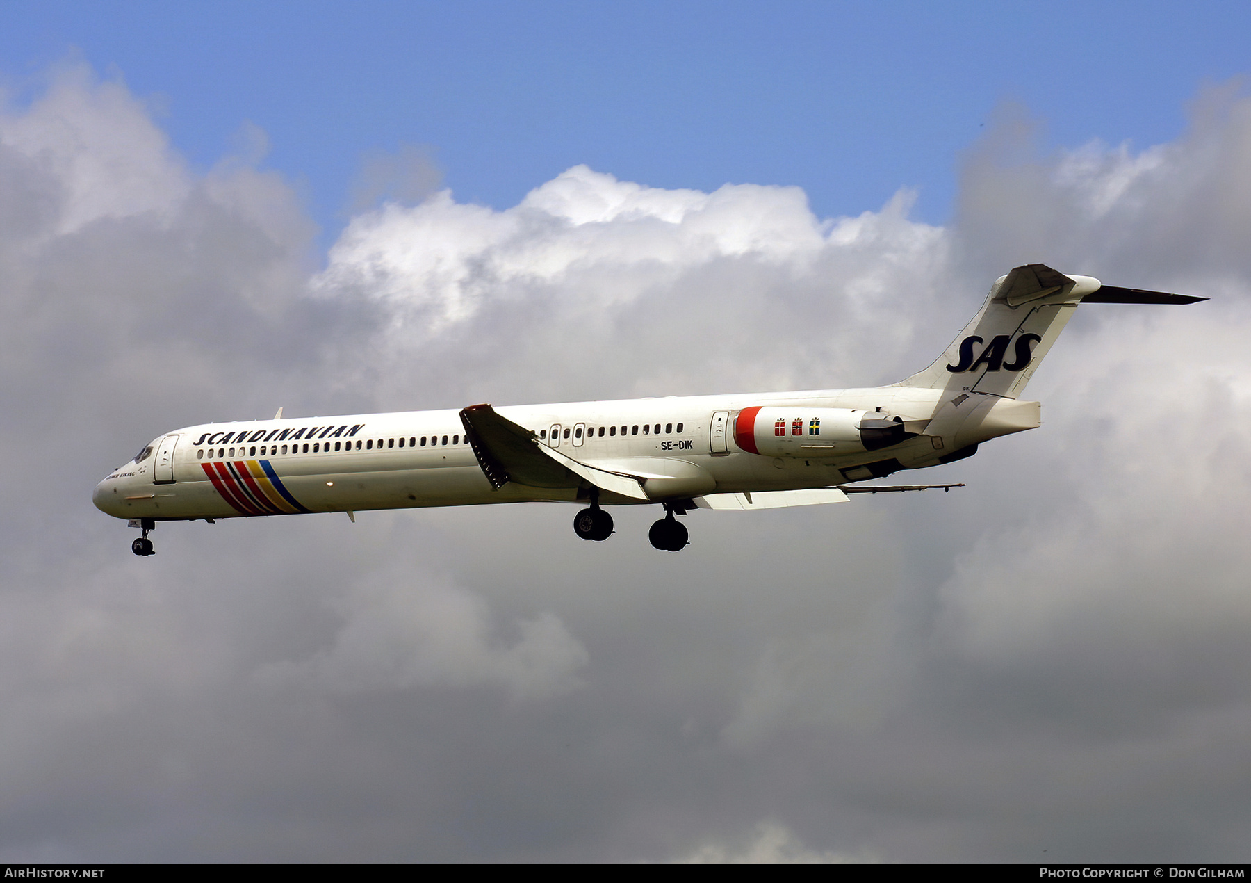 Aircraft Photo of SE-DIK | McDonnell Douglas MD-82 (DC-9-82) | Scandinavian Airlines - SAS | AirHistory.net #322624