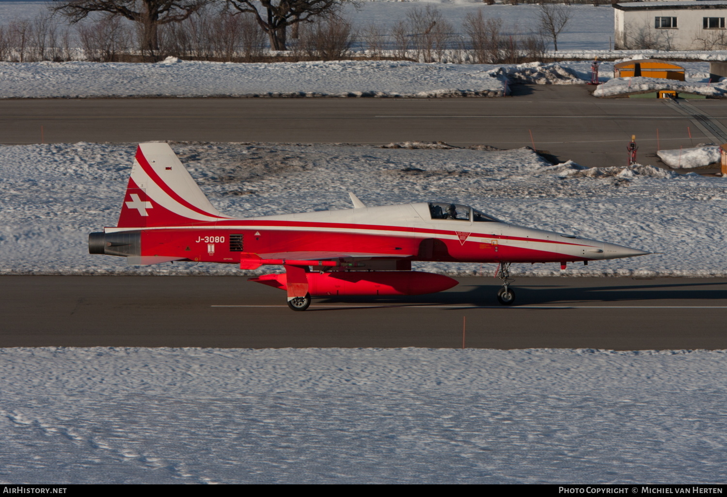 Aircraft Photo of J-3080 | Northrop F-5E Tiger II | Switzerland - Air Force | AirHistory.net #322650