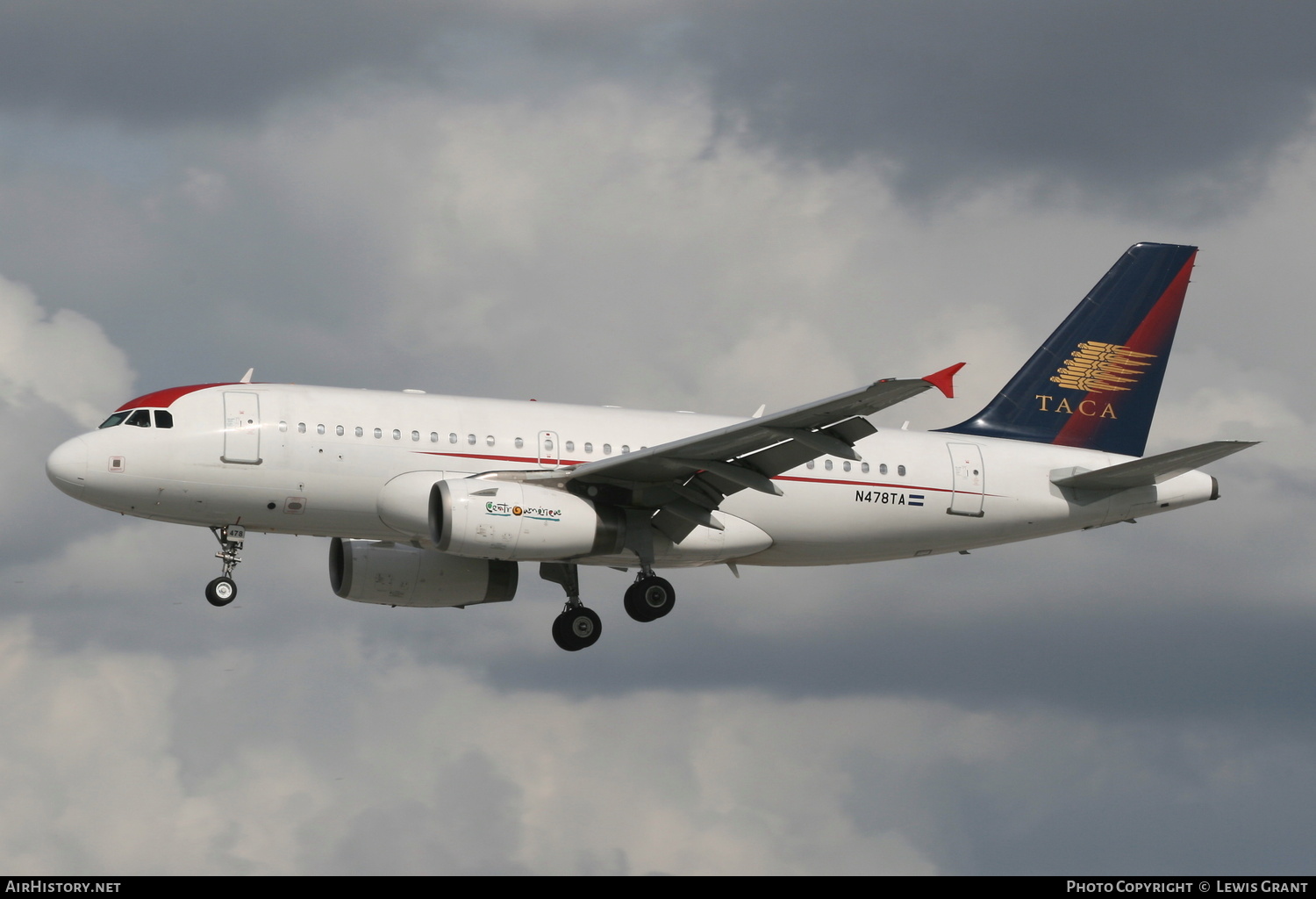 Aircraft Photo of N478TA | Airbus A319-132 | TACA - Transportes Aéreos Centro Americanos | AirHistory.net #322692