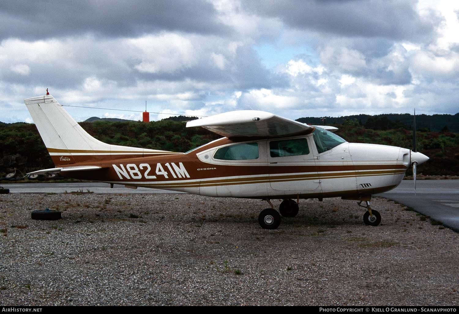 Aircraft Photo of N8241M | Cessna 210K Centurion | AirHistory.net #322701
