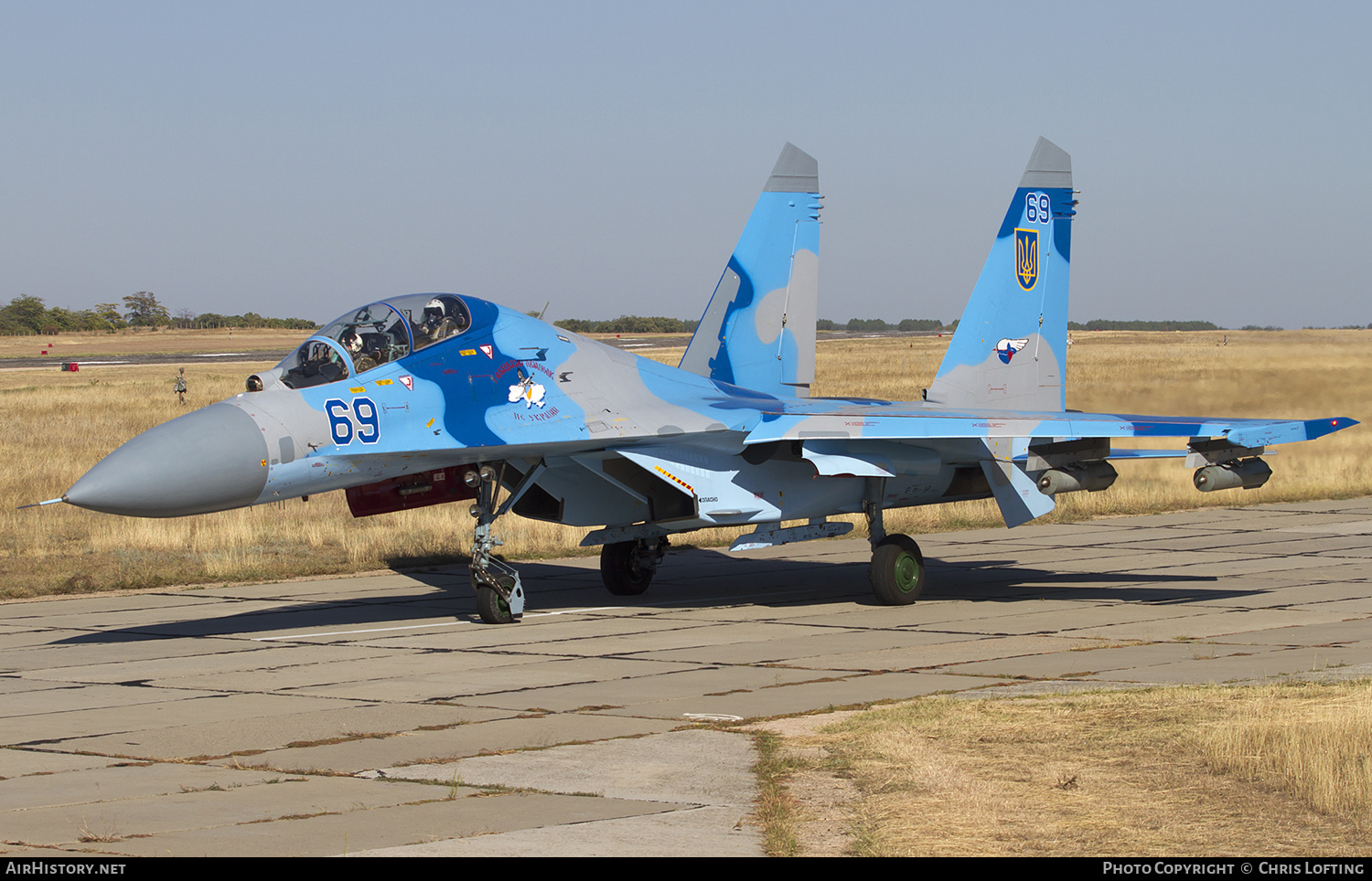 Aircraft Photo of 69 blue | Sukhoi Su-27UB | Ukraine - Air Force | AirHistory.net #322743