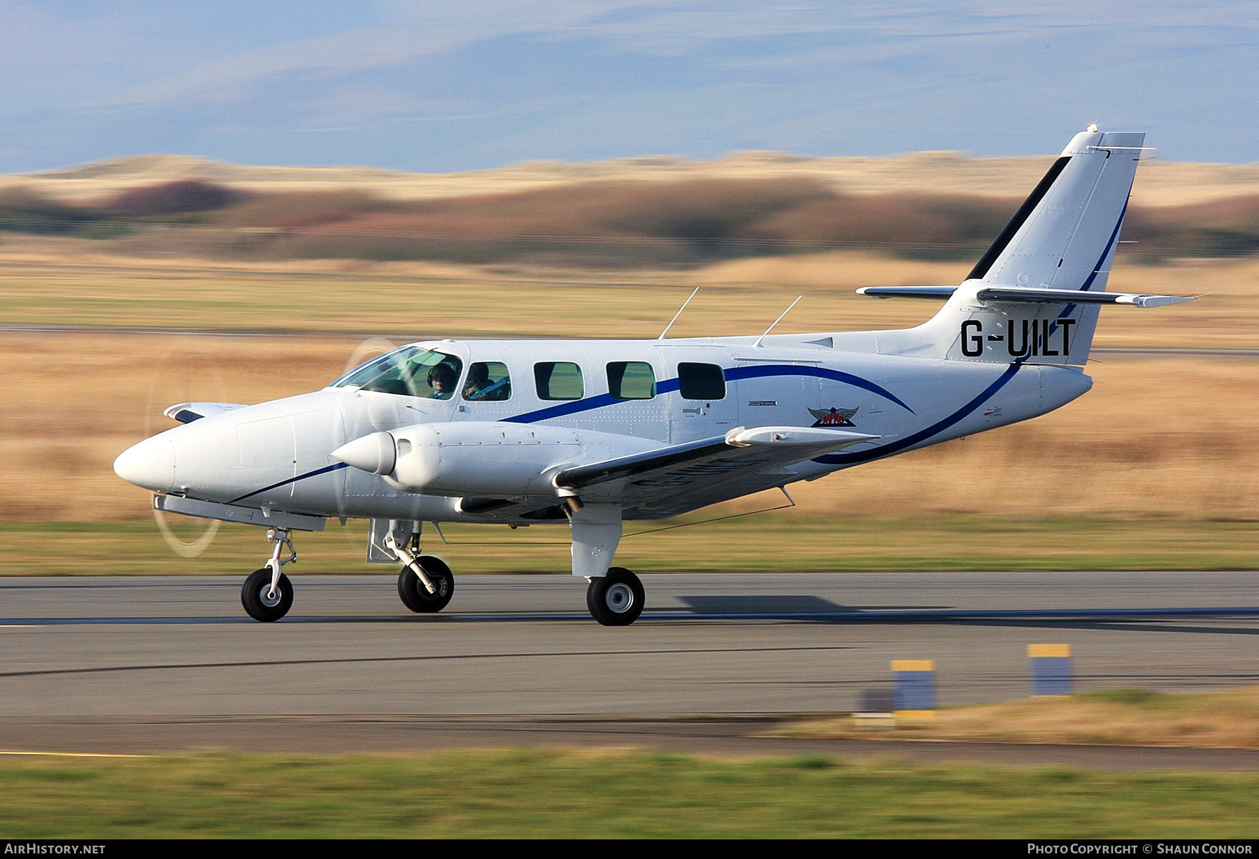 Aircraft Photo of G-UILT | Cessna T303 Crusader | AirHistory.net #322786