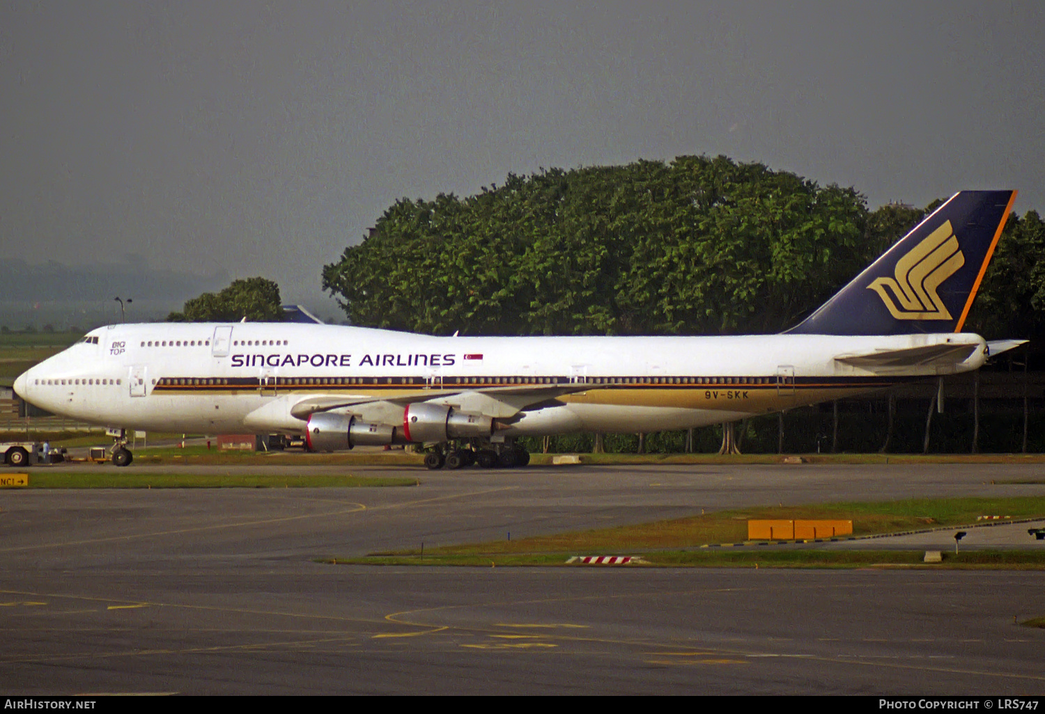 Aircraft Photo of 9V-SKK | Boeing 747-312 | Singapore Airlines | AirHistory.net #322847