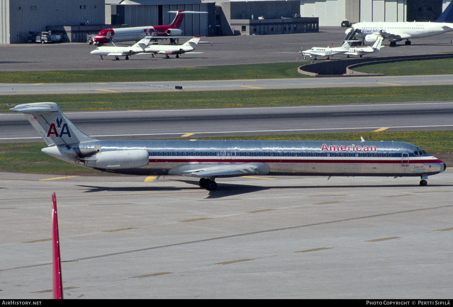 Aircraft Photo of N496AA | McDonnell Douglas MD-82 (DC-9-82) | American Airlines | AirHistory.net #322905