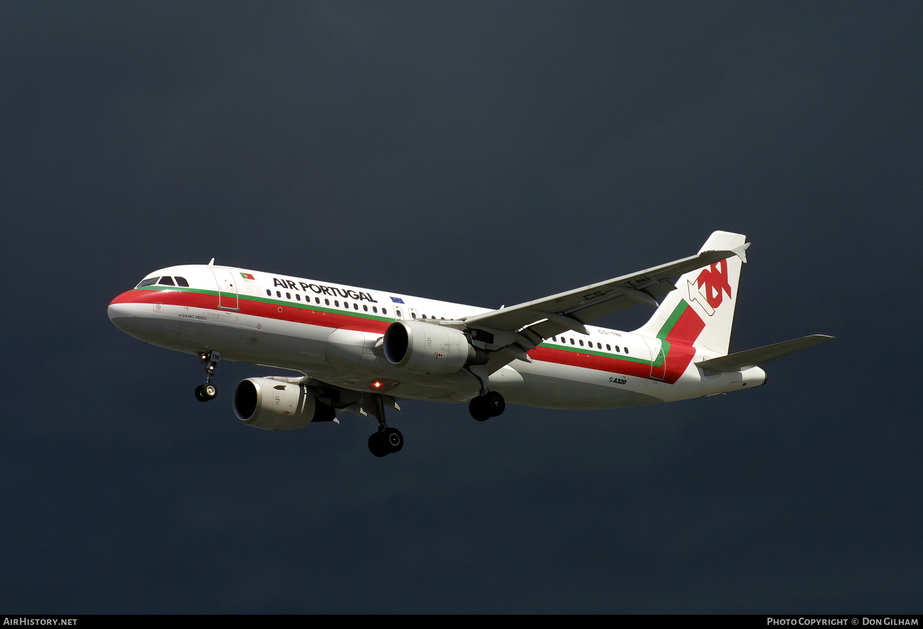 Aircraft Photo of CS-TNI | Airbus A320-214 | TAP Air Portugal | AirHistory.net #323063