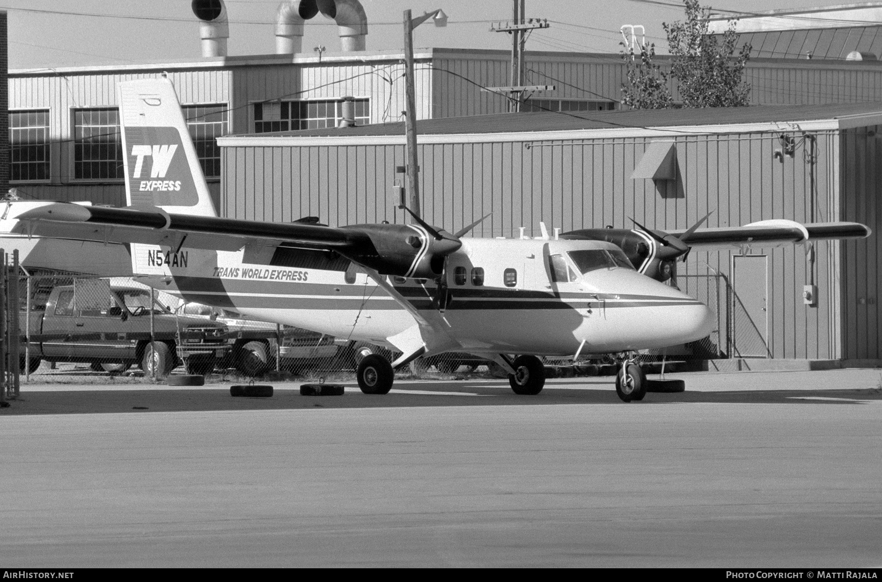 Aircraft Photo of N54AN | De Havilland Canada DHC-6-200 Twin Otter | TW Express - Trans World Express | AirHistory.net #323127