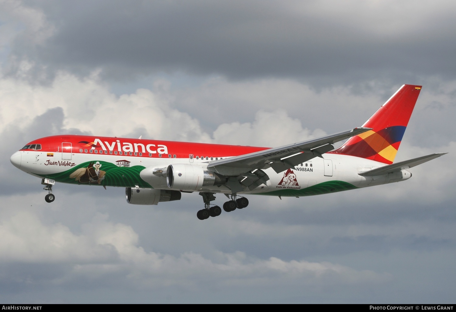 Aircraft Photo of N988AN | Boeing 767-284/ER | Avianca | AirHistory.net #323132