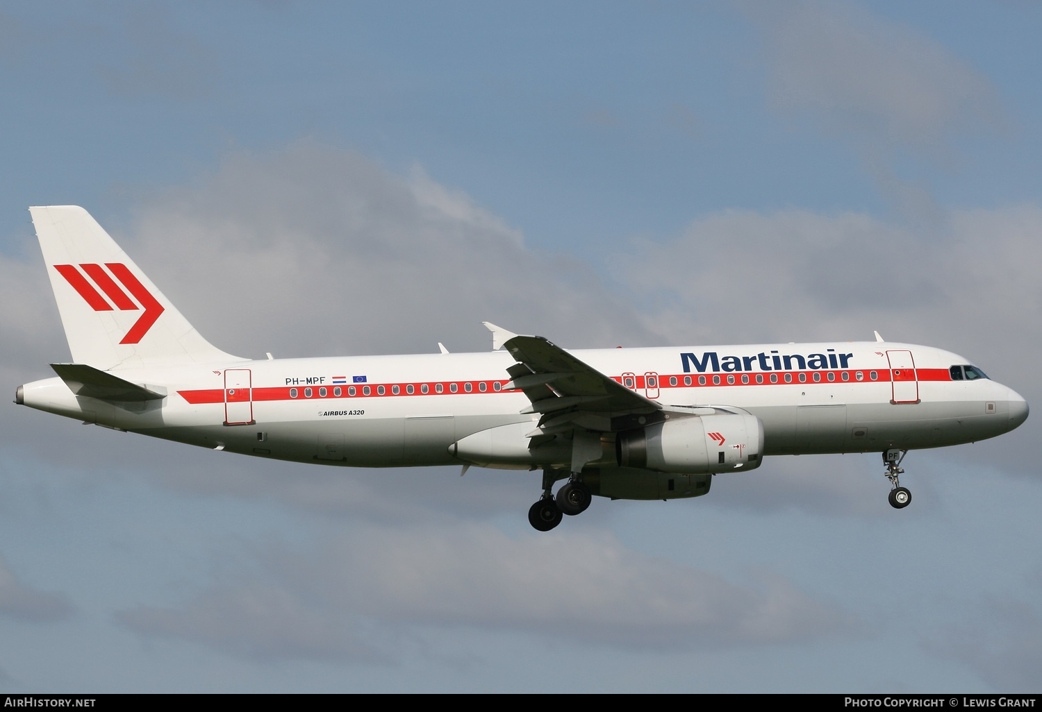 Aircraft Photo of PH-MPF | Airbus A320-232 | Martinair | AirHistory.net #323134