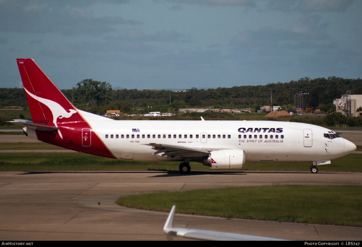 Aircraft Photo of VH-TAK | Boeing 737-376 | Qantas | AirHistory.net #323209