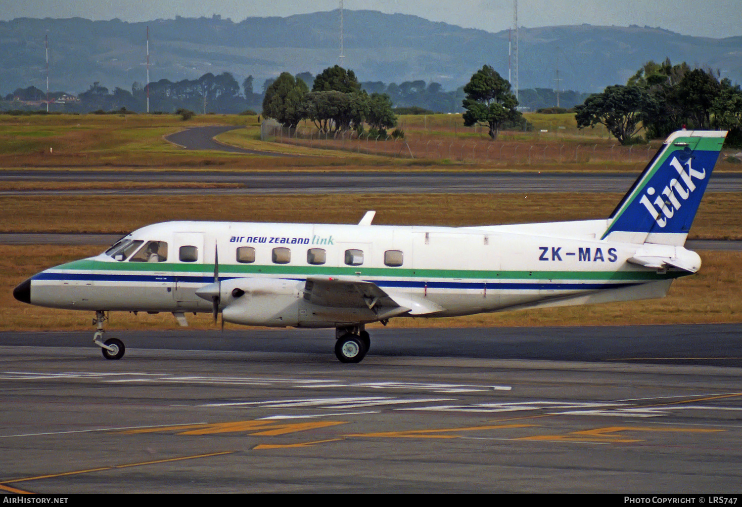 Aircraft Photo of ZK-MAS | Embraer EMB-110P1 Bandeirante | Air New Zealand Link | AirHistory.net #323217