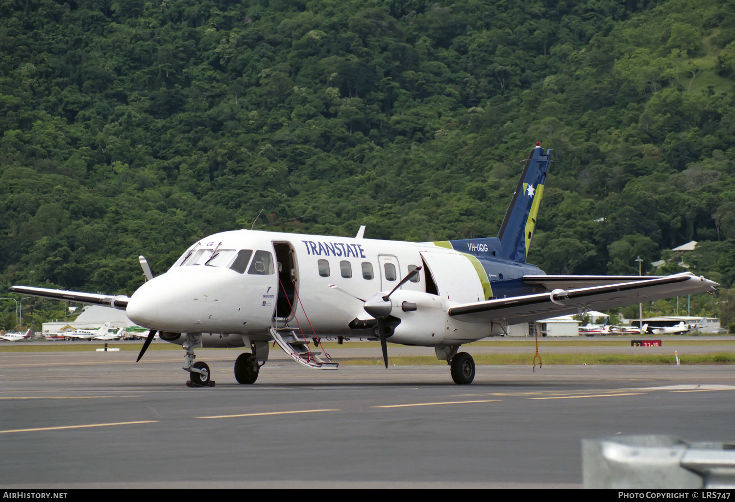Aircraft Photo of VH-UQG | Embraer EMB-110P1 Bandeirante | Transtate Airlines | AirHistory.net #323268
