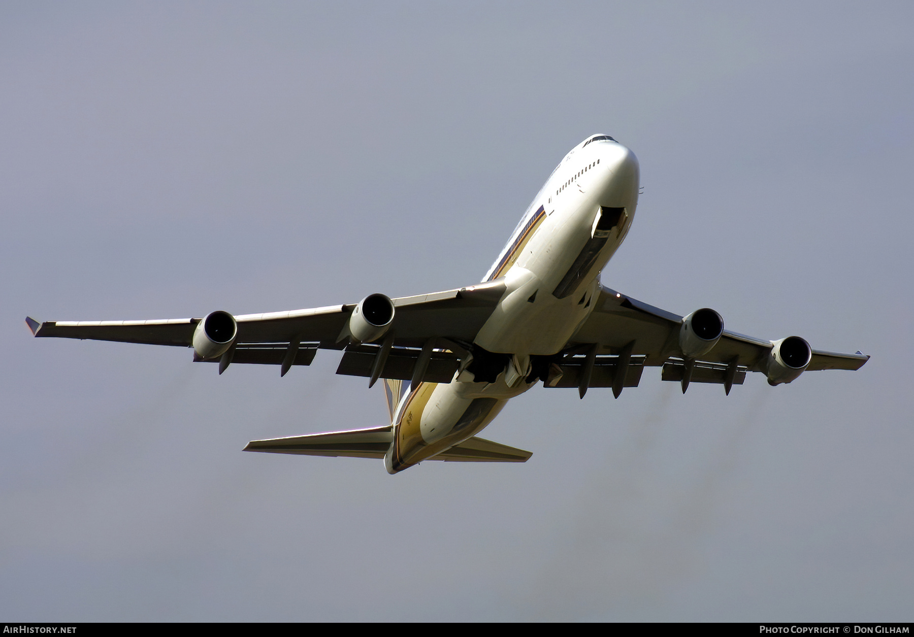 Aircraft Photo of 9V-SPF | Boeing 747-412 | Singapore Airlines | AirHistory.net #323283