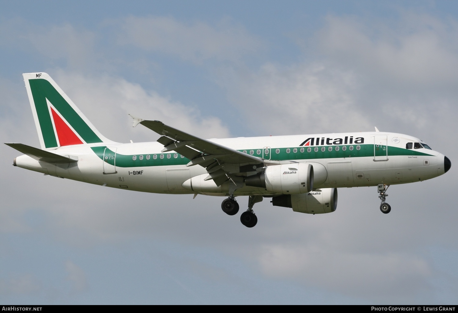 Aircraft Photo of I-BIMF | Airbus A319-112 | Alitalia | AirHistory.net #323335