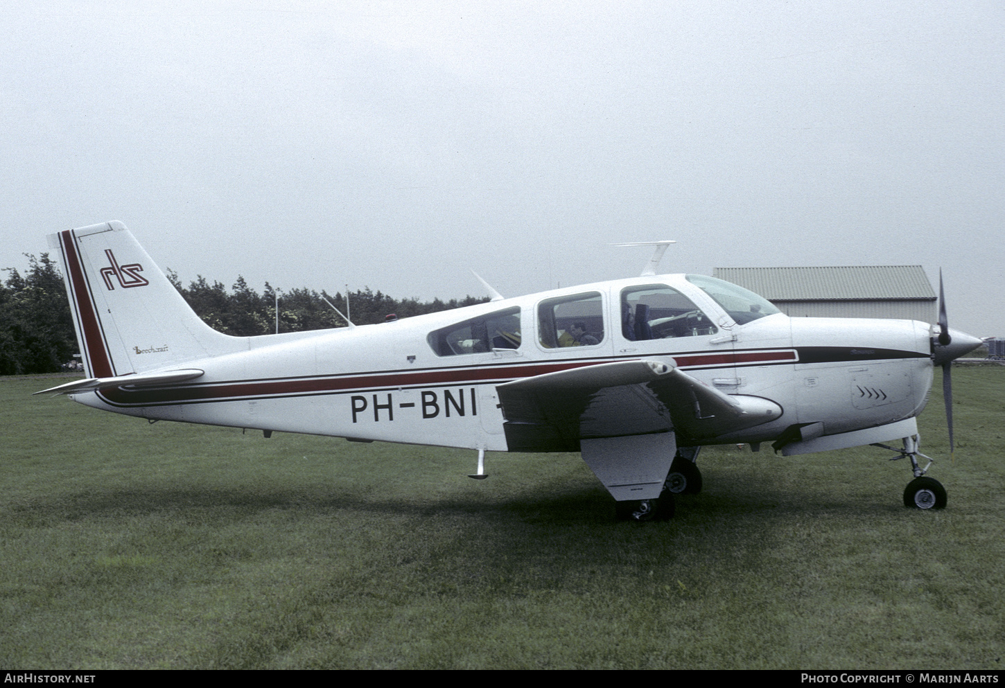 Aircraft Photo of PH-BNI | Beech F33C Bonanza | Rijksluchtvaartschool - RLS | AirHistory.net #323347