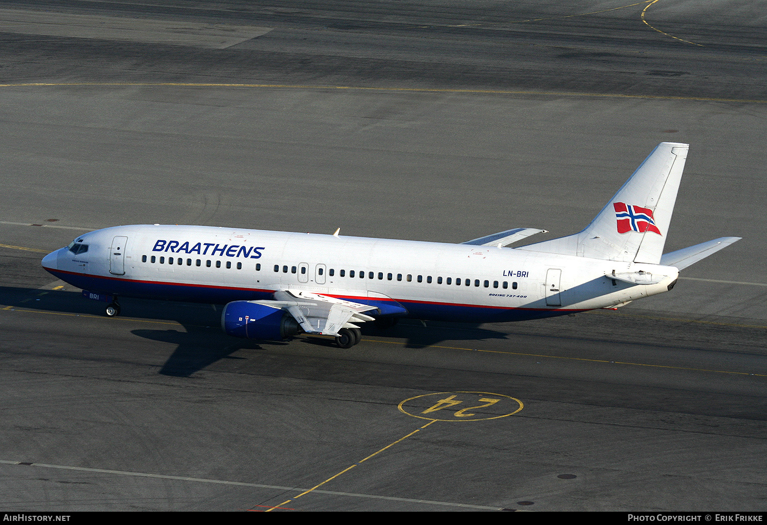 Aircraft Photo of LN-BRI | Boeing 737-405 | Braathens | AirHistory.net #323364