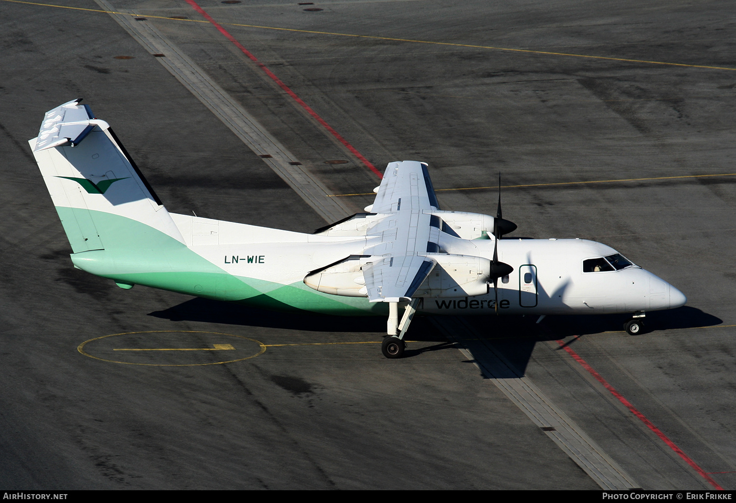 Aircraft Photo of LN-WIE | Bombardier DHC-8-103Q Dash 8 | Widerøe | AirHistory.net #323381