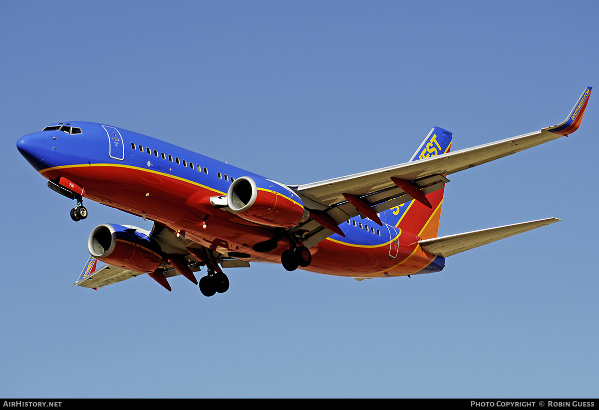 Aircraft Photo of N716SW | Boeing 737-7H4 | Southwest Airlines | AirHistory.net #323421