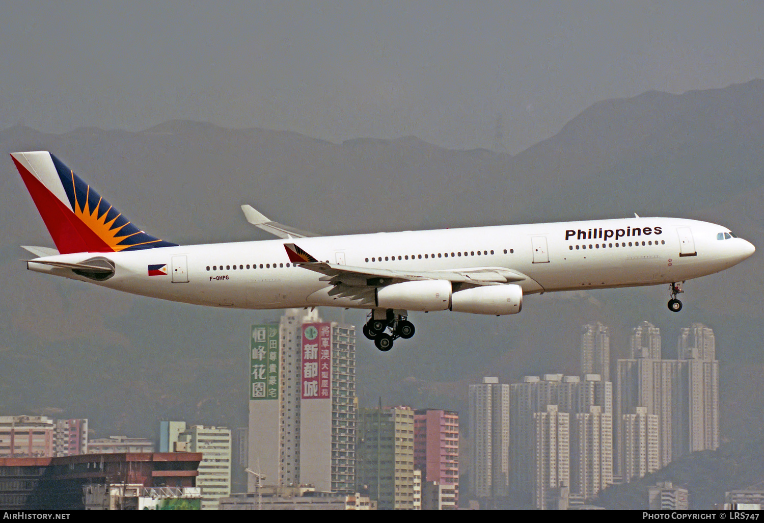 Aircraft Photo of F-OHPG | Airbus A340-211 | Philippine Airlines | AirHistory.net #323462