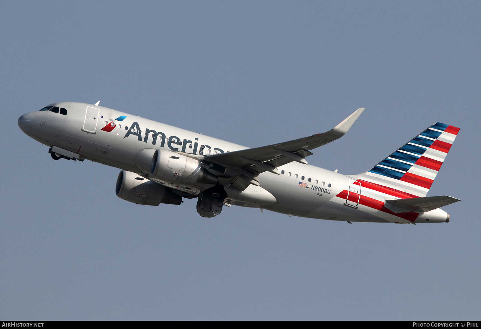 Aircraft Photo of N9008U | Airbus A319-115 | American Airlines | AirHistory.net #323477