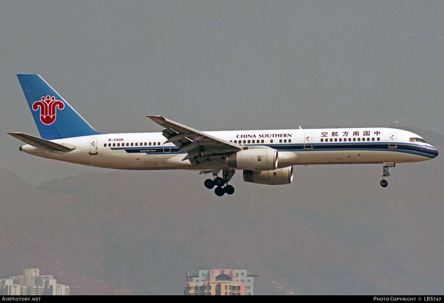 Aircraft Photo of B-2806 | Boeing 757-21B | China Southern Airlines | AirHistory.net #323485
