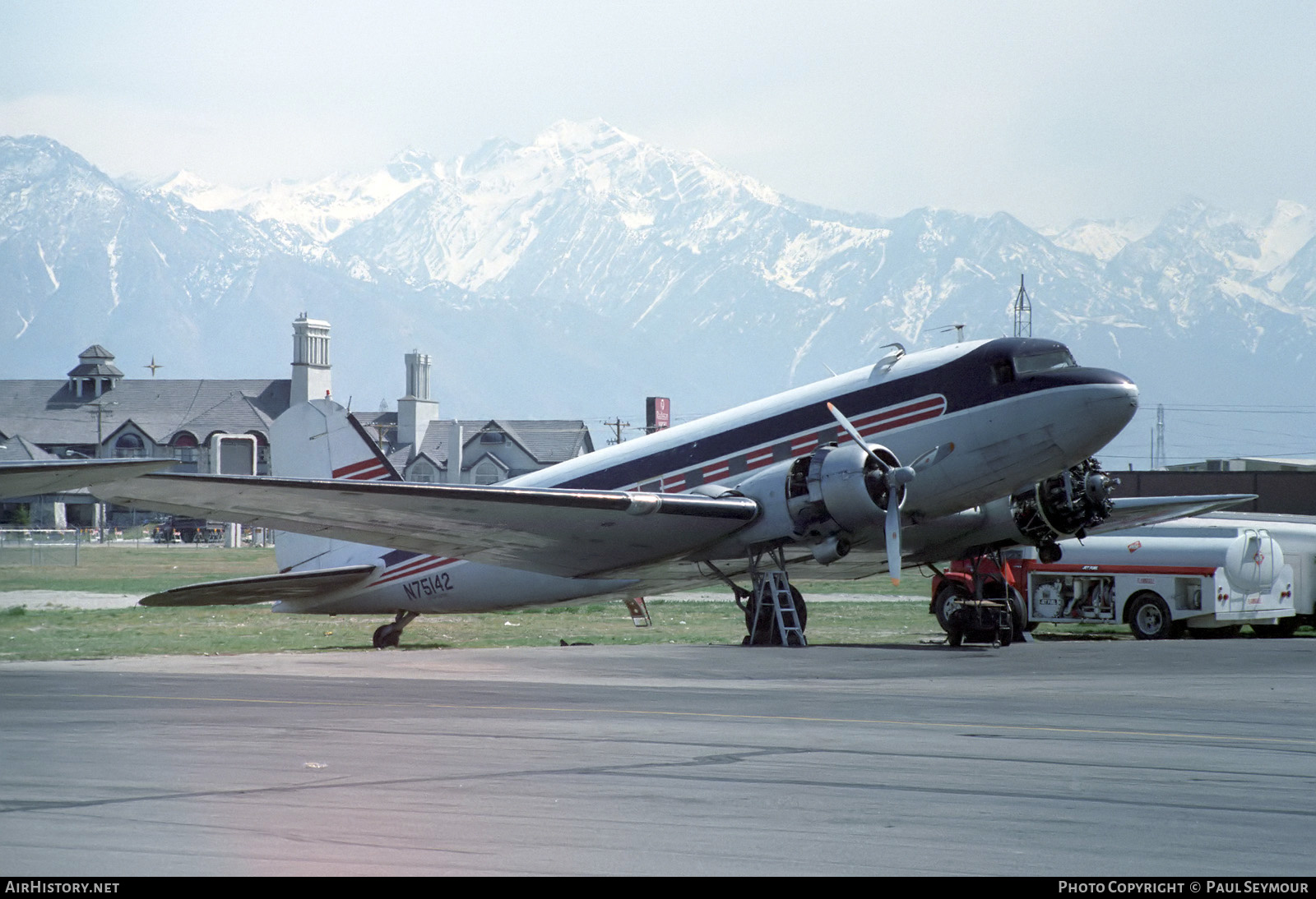Aircraft Photo of N75142 | Douglas C-47A Skytrain | AirHistory.net #323486