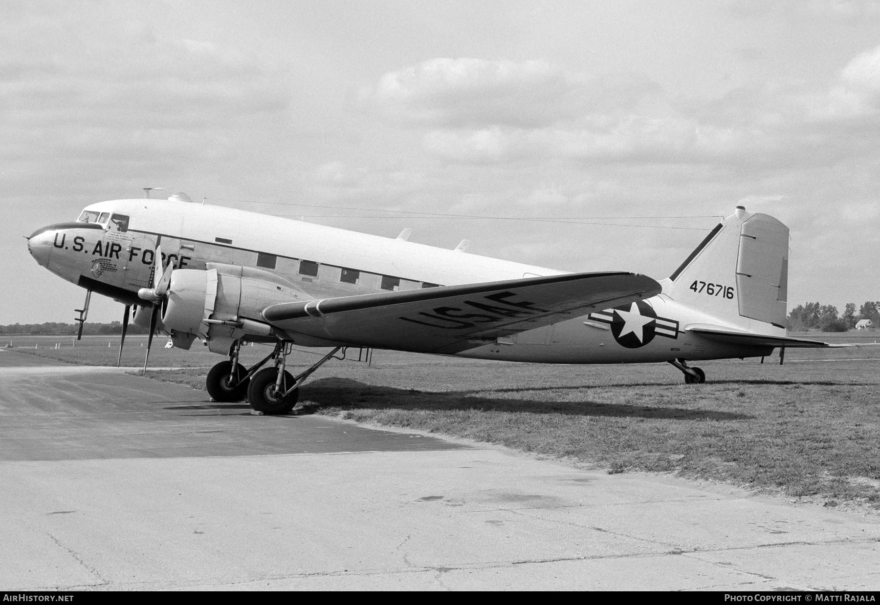 Aircraft Photo of N8704 / 476716 | Douglas TC-47D Skytrain | USA - Air Force | AirHistory.net #323565