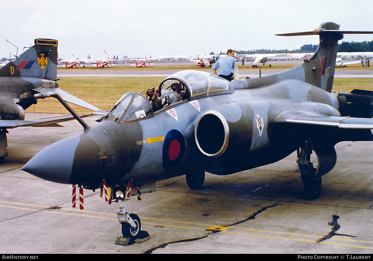 Aircraft Photo of XV165 | Hawker Siddeley Buccaneer S2B | UK - Air Force | AirHistory.net #323657