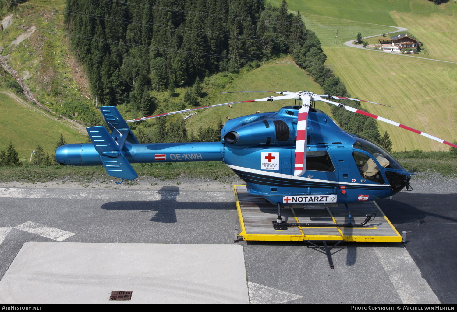 Aircraft Photo of OE-XWH | McDonnell Douglas MD-900 Explorer | Heli Austria | AirHistory.net #323663