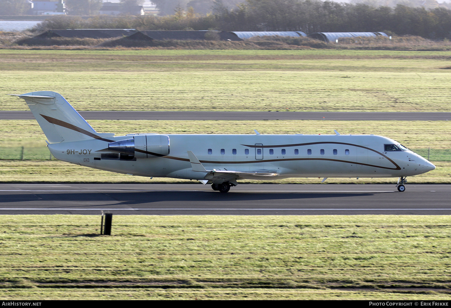 Aircraft Photo of 9H-JOY | Bombardier CRJ-200ER (CL-600-2B19) | AirHistory.net #323714