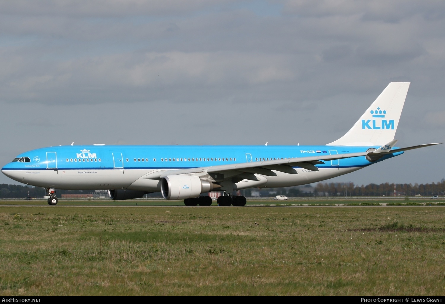 Aircraft Photo of PH-AOB | Airbus A330-203 | KLM - Royal Dutch Airlines | AirHistory.net #323754