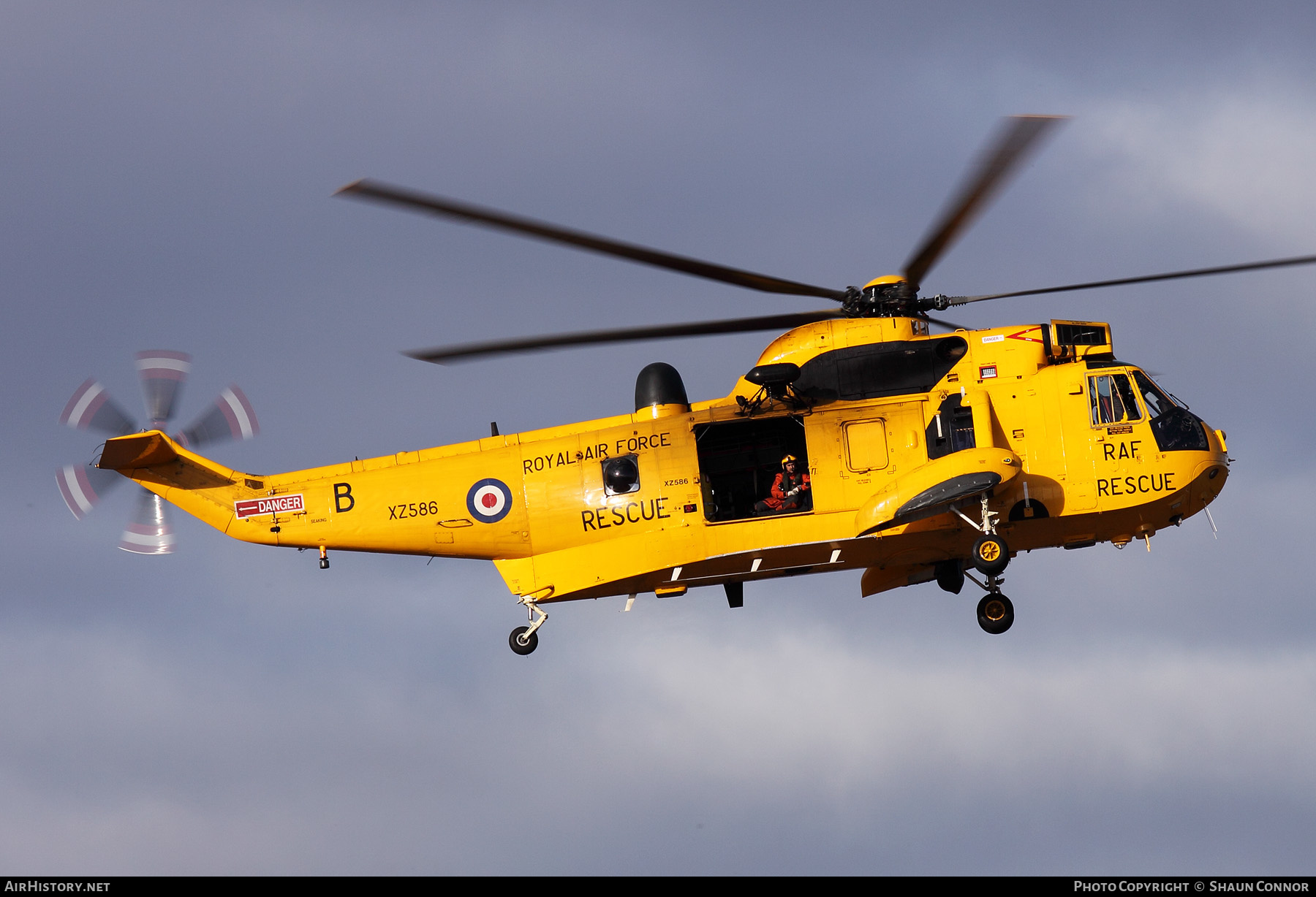 Aircraft Photo of XZ586 | Westland WS-61 Sea King HAR3 | UK - Air Force | AirHistory.net #323773