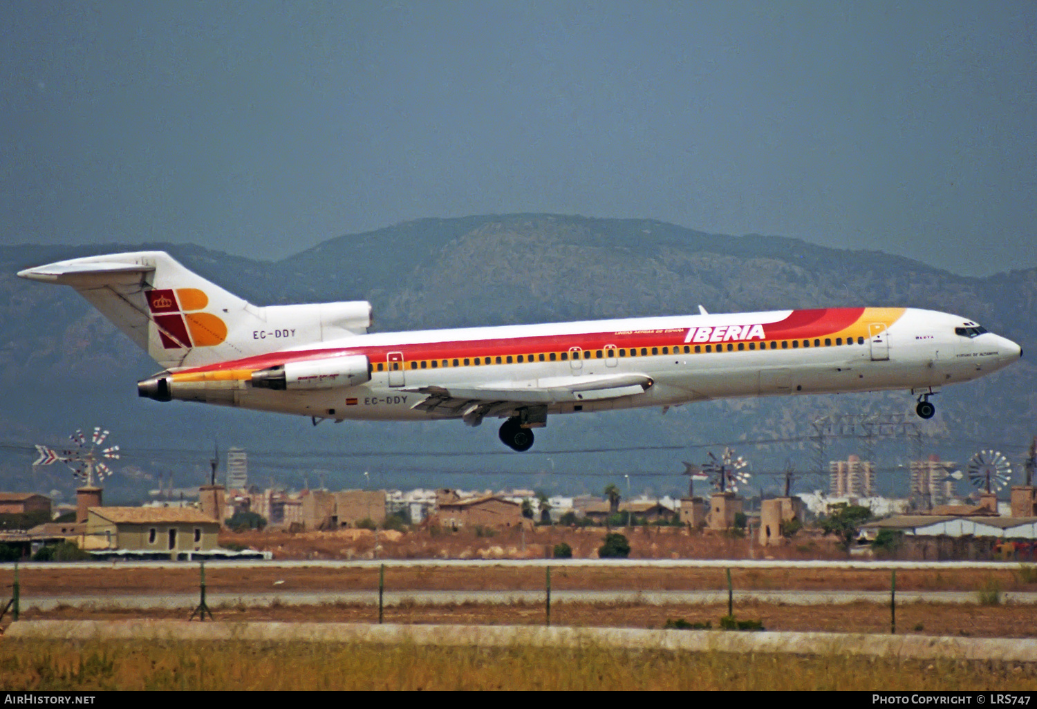 Aircraft Photo of EC-DDY | Boeing 727-256/Adv | Iberia | AirHistory.net #323798